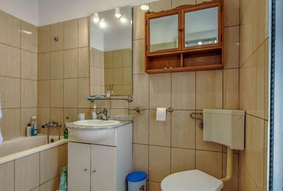 Vilă spațioasă de închiriat, 11 camere, București - 16