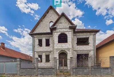 Casă cu etaj construcție nouă, în Sebiș Arad - 25