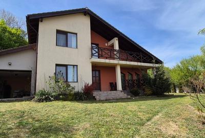 Casa langa padure , cartier privat -Corunca - 5