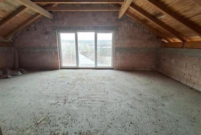 Casa individuala 5 camere 2 bai pivnita 380mp teren in Cisnadie - 14