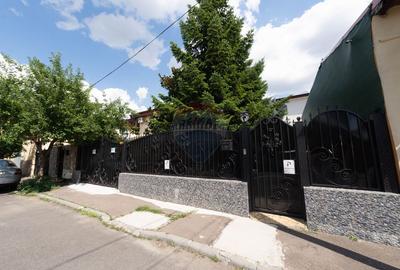 Casa de vanzare 483mp suprafata totala si teren 494mp, Sector 1 - 30