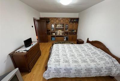 Apartament 3 camere, mobilat si utilat, ultracentral, etaj 9/10 - 8