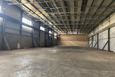Depozit cu showroom de inchiriat de 1600 mp - 18