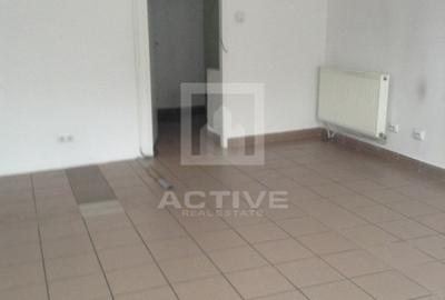 Spațiu comercial, 33 mp în Central