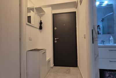 Spațiu potrivit pentru activități profesionale | Valea Adâncă – Nicolina | 270 € - 8