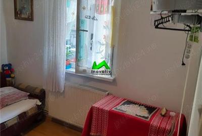 Apartament de vanzare 3 camere zona Vasile Aaron - 4
