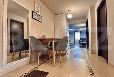 Apartament cu 4 camere semidecomandat, mobilat în Decebal