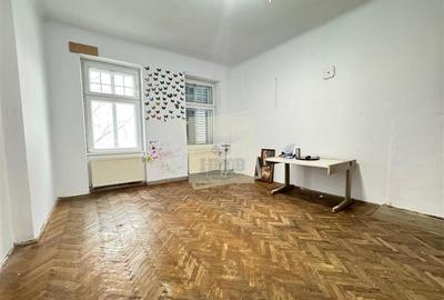 Apartament cu 4 camere 2 bai si balcon in zona Ultracentrala - 5