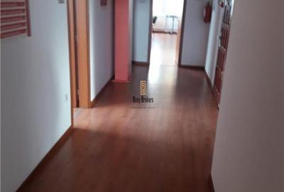 Spatiu Comercial - 450 mp - Piata Cibin - Clinica Medicala - IT - Servicii - 9