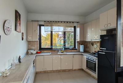 Bucurestii Noi, Laminorului, casa D+P+E+M, sup. 420mp, teren 337mp - 24