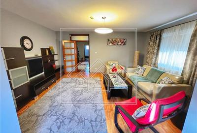Ap. renovat, 3 camere, mobilat si utilat, gradina - Selimbar - 9