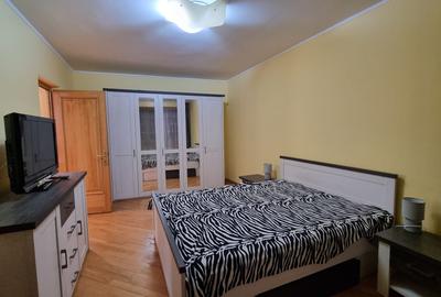 Apartament 3 camere centru 92000 Euro - 12
