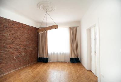 Apartament ultracentral cu 3 camere pe Strada Primariei - 2