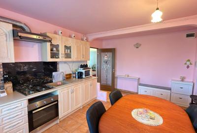 Apartament 2 camere MV2 Etaj IV, Str. Decebal – Carei - Zona Kaufland - 3