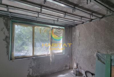Apartament cu 4 camere decomandat în Drumul Găzarului