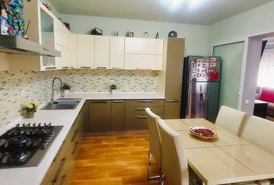 Industriilor, P+1, individuala, garaj si anexe,teren 389m.p, comision 0%. - 18