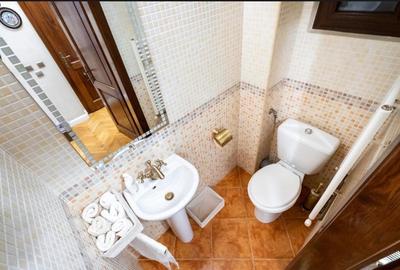 Apartament în vila cu o grădină mică și intimă. - 14