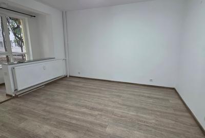 Apartament cu 3 camere de inchiriat in zona Piata Resita - 6