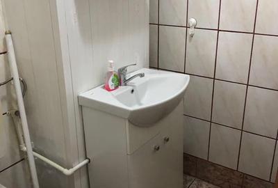 Apartament spatios, acces facil la metrou si tramvaiul 41 - 9