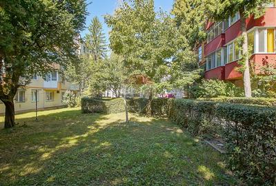 Apartament cu 2 camere nedecomandat, mobilat în Centrul Civic
