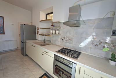 Central , apartament confortabil - 9