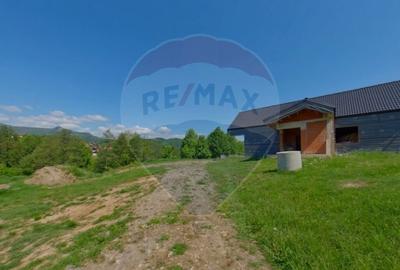 Casă cu 4 camere de vânzare/ localitatea Mara - 9