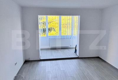Apartament cu 3 camere decomandat în Dâmbu Pietros
