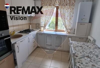 Apartament 3 camere de închiriat in Rovine - 4
