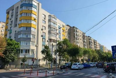 Parc Sebastian, Cobadin, 4 camere 97 mp etaj 8/8 bloc 1989 - 1