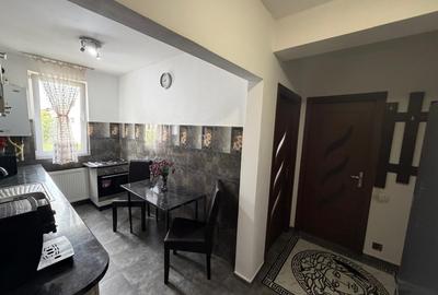 ULTRA-CENTRAL , Ap. Decomandat , 2 camere , Zona Cetatii-Floresti !!! - 4