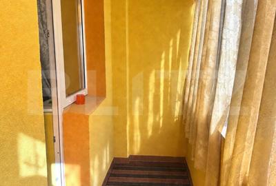 Apartament 3 camere, 56 mp, zona Micro 3 - 8
