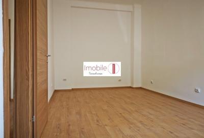 Spatiu  Centru FINISAT | Parcare - 7