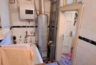 Proprietate de vanzare in Orastie, zona buna - 12