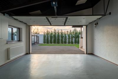 Casă premium de vânzare în Adunații Copăceni – 326 mp utili, 492 mp teren, garaj - 12