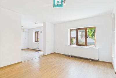 Casă renovată ultracentral | Str. Primăriei - 5