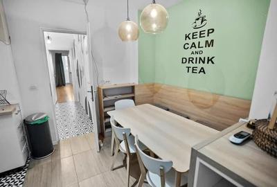 Apartament cu 6 camere decomandat, mobilat în Magheru