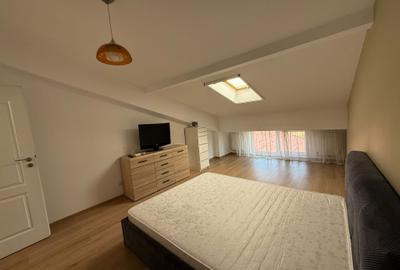Penthouse de vanzare - Sector 4! - 2