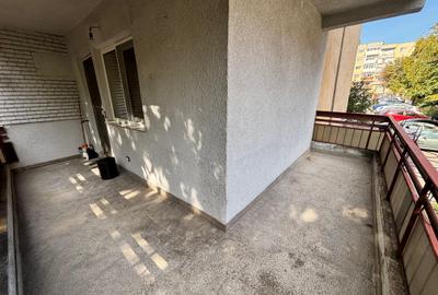 Apartament 3 camere et 1 Calea lui Traian zona Lahovari - 33