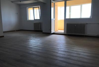 Pantelimon, ap. 4 camere, 104 mp, et.13, renovat complet, 160.000Euro - 4