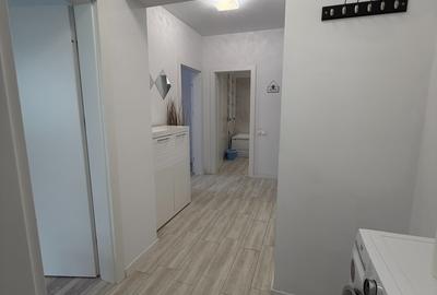 Apt. 2 cam,bloc 2022,Rotar Park 2,Militari,zona Metro-Mc Donald,10 min. metrou - 18