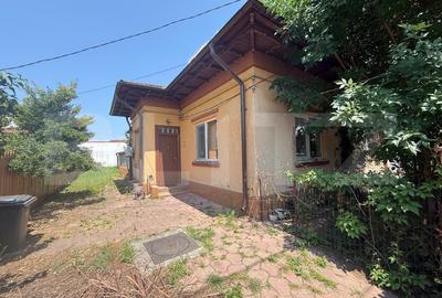 Duplex cu 3 camere în Lupeni