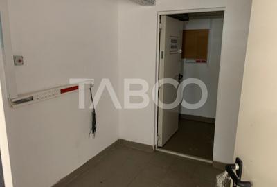 Spatiu comercial de tip Hala 490mpu de inchiriat in zona Siretului - 4