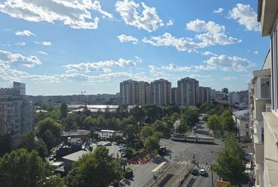 Apartament cu 3 camere decomandat în Dristor