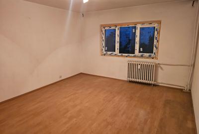 Bucur Obor-Masina Paine-5/8-decomandat, sporit, reabilitat,2 bai,liber, 159000 € - 7