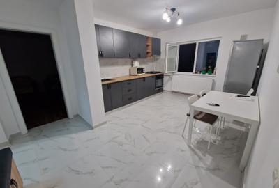 Apartament cu 3 camere decomandat în Brâncoveanu