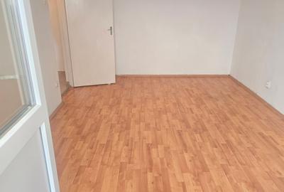 Vand apartament 2 camere decomandat in Deva, zona Micro 15, situat pe mijloc, - 4