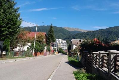 Casa Vila Pensiune Busteni de vanzare 10 camere , 2 garaje - 3