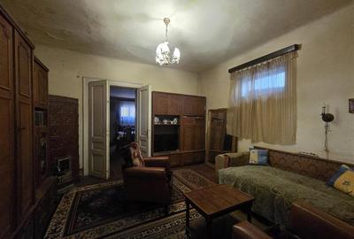 Casa cu 4 camere,curte individuala,acces auto,,ultracentral,Oradea - 10