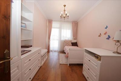 Apartament cu 3 camere, terasa generoasa si doua locuri de parcare, Ared - 13