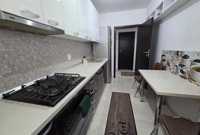 Apartament 3 camere-Mobilat și utilat-Crown Reidence - 9
